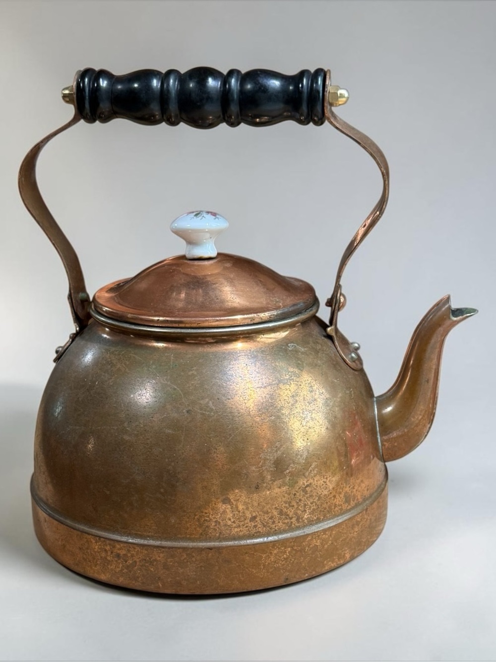 Vintage Copper Stovetop Kettle Vintage Copper Stovetop Kettle with Wooden Handle